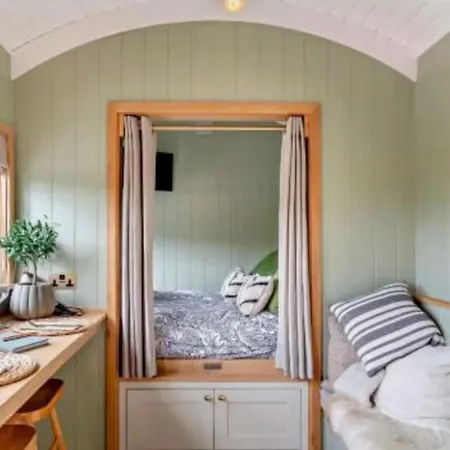 Farm View Hall Campingplads Harrogate